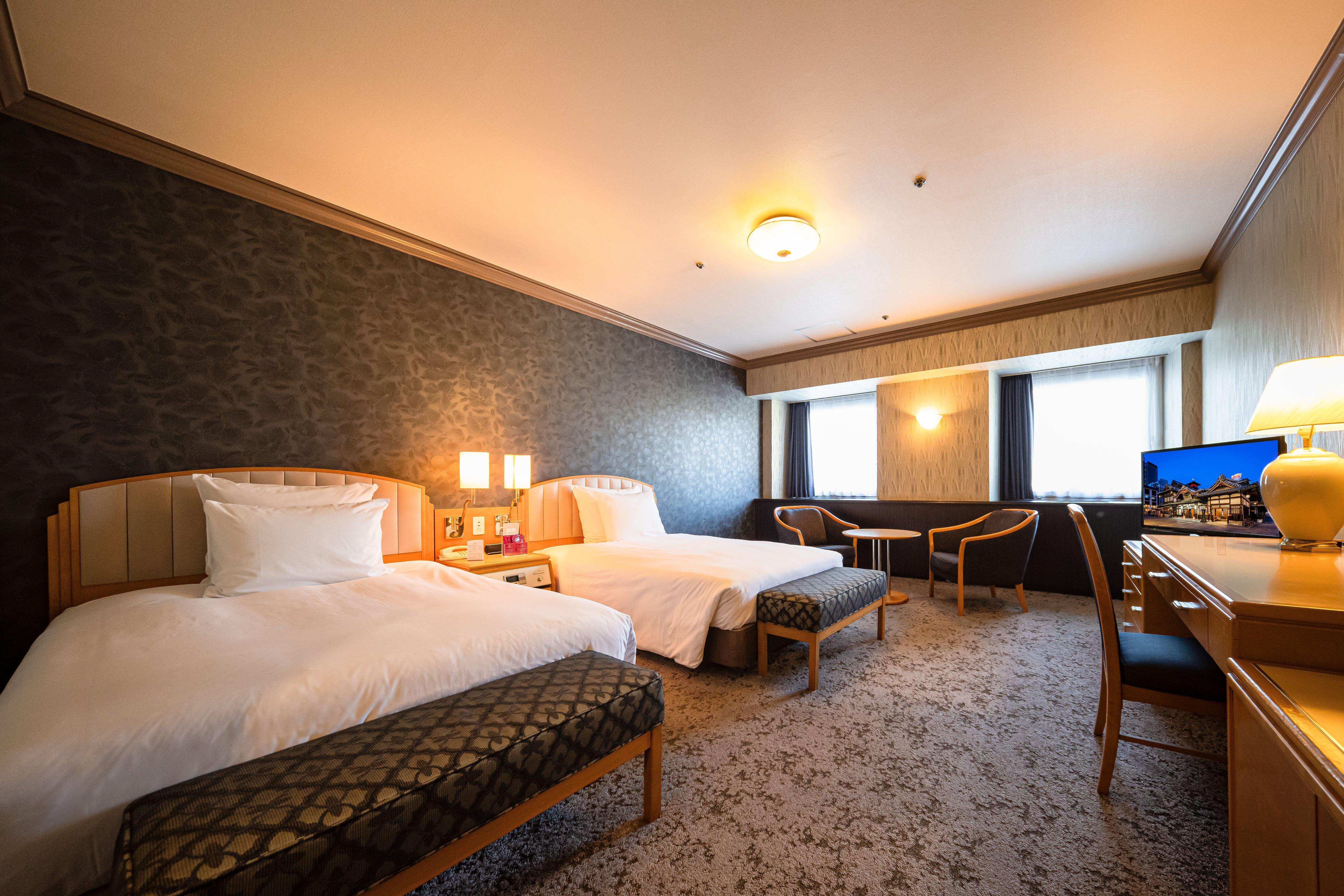 Ana Crowne Plaza Matsuyama By Ihg Hotell Eksteriør bilde