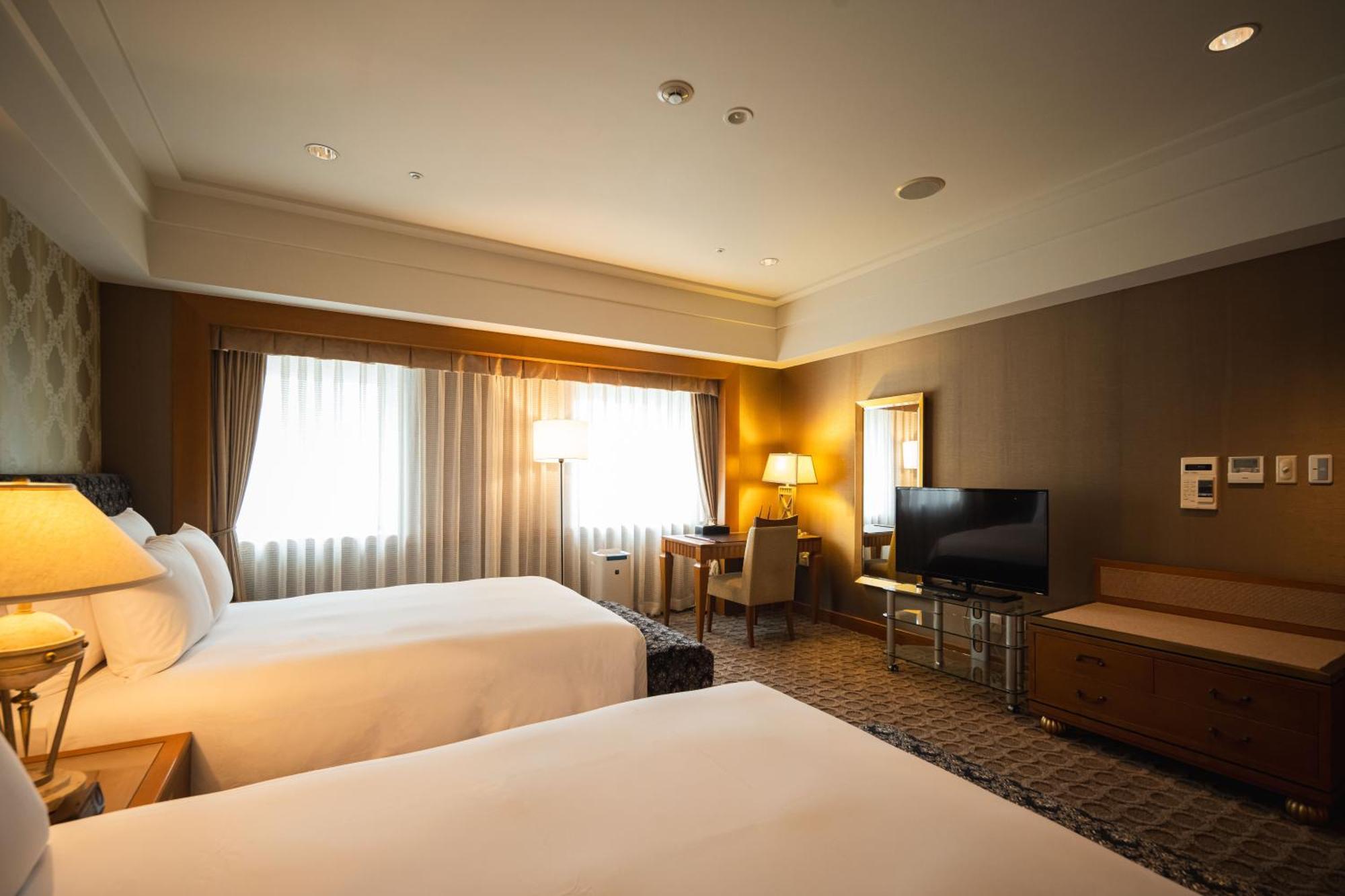 Ana Crowne Plaza Matsuyama By Ihg Hotell Eksteriør bilde